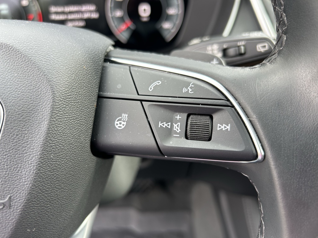 2023 Audi Q5 45 S line Premium photo 14