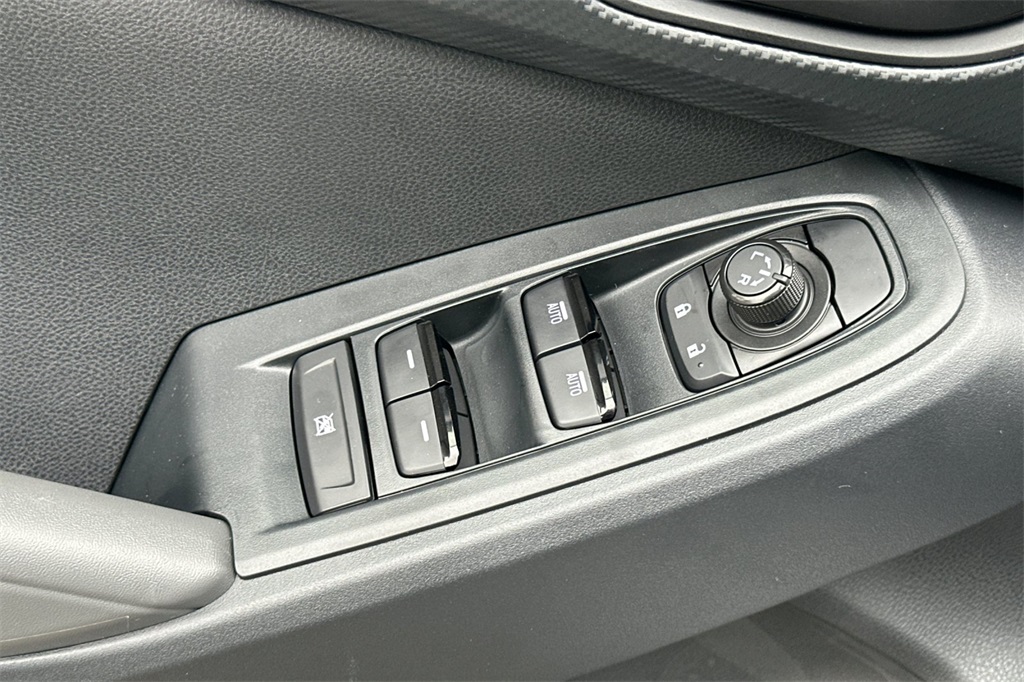 2025 Subaru Crosstrek Base photo 4