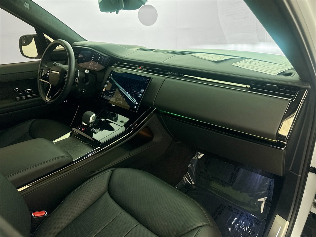2025 Land Rover Range Rover Sport P530 Autobiography photo 23