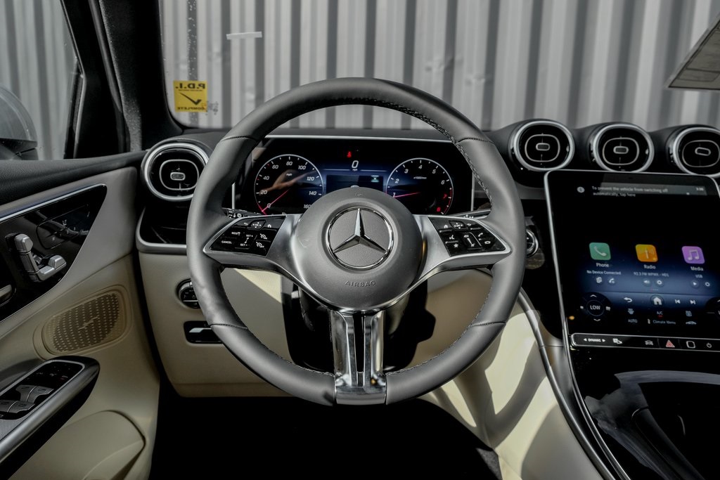 2026 Mercedes Benz GLC 300 4MATIC photo 15