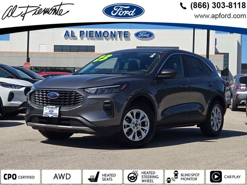 2023 Ford Escape Active's photo