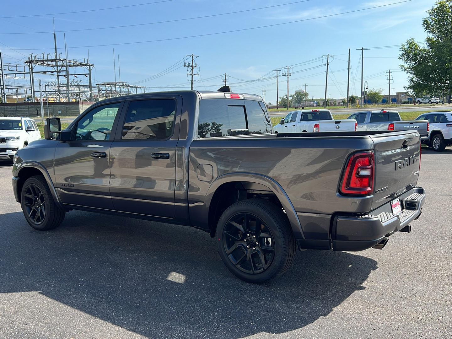 2026 Ram 1500 Laramie photo 4
