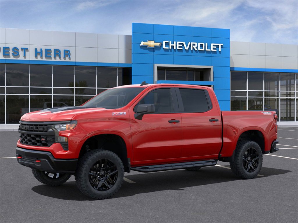 2025 Chevrolet Silverado 1500 Custom Trail Boss photo 2