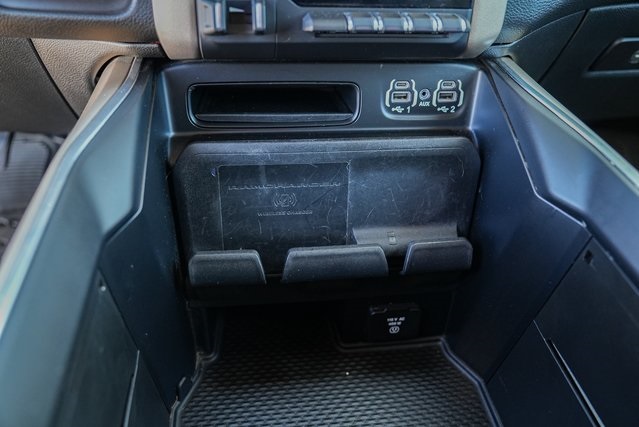 2021 Ram 3500 Laramie photo 27