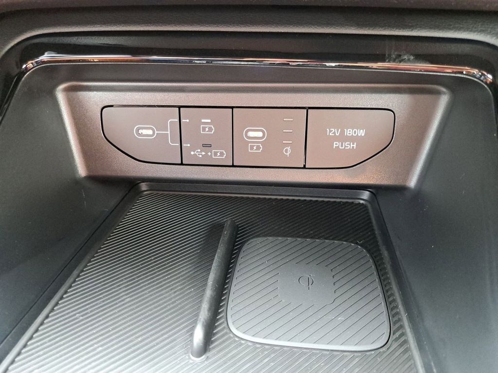 2026 Kia K5 GT-Line photo 23