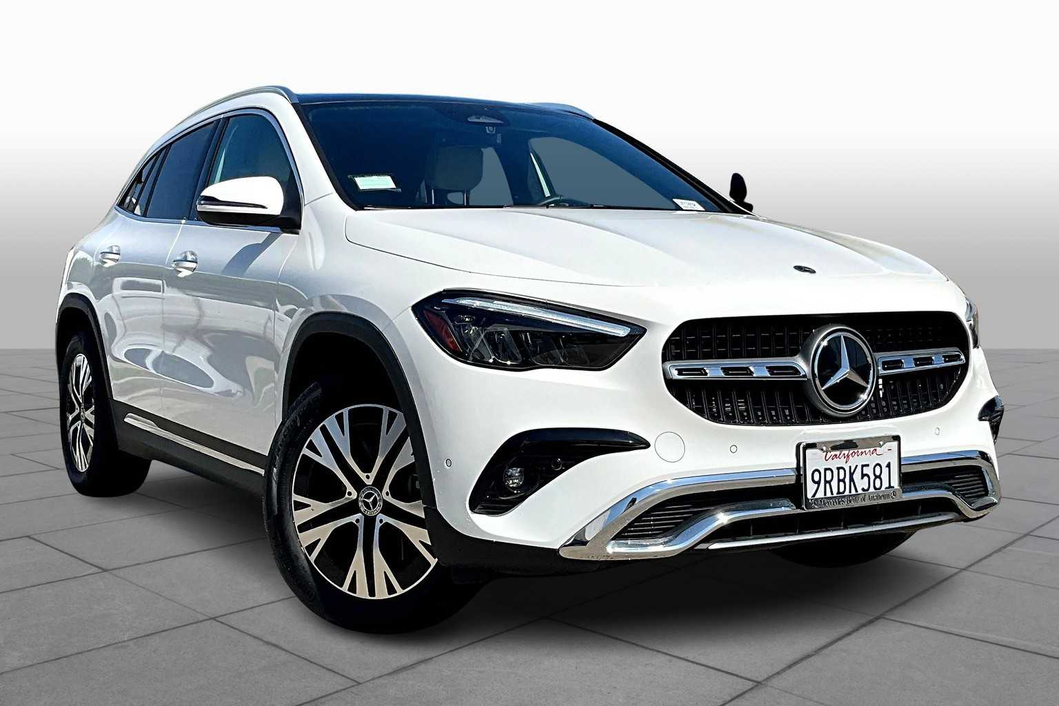 2025 Mercedes Benz GLA 250 photo 2