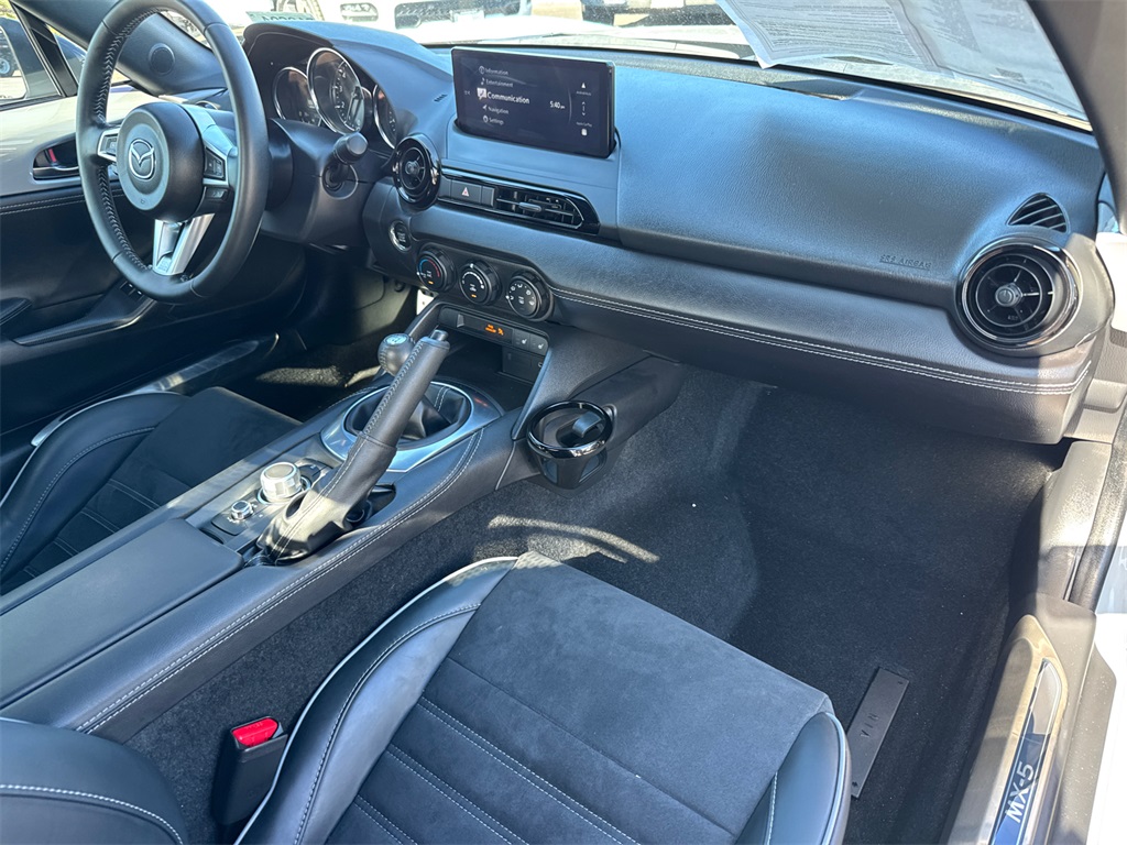 2024 Mazda MX-5 Miata Miata photo 13