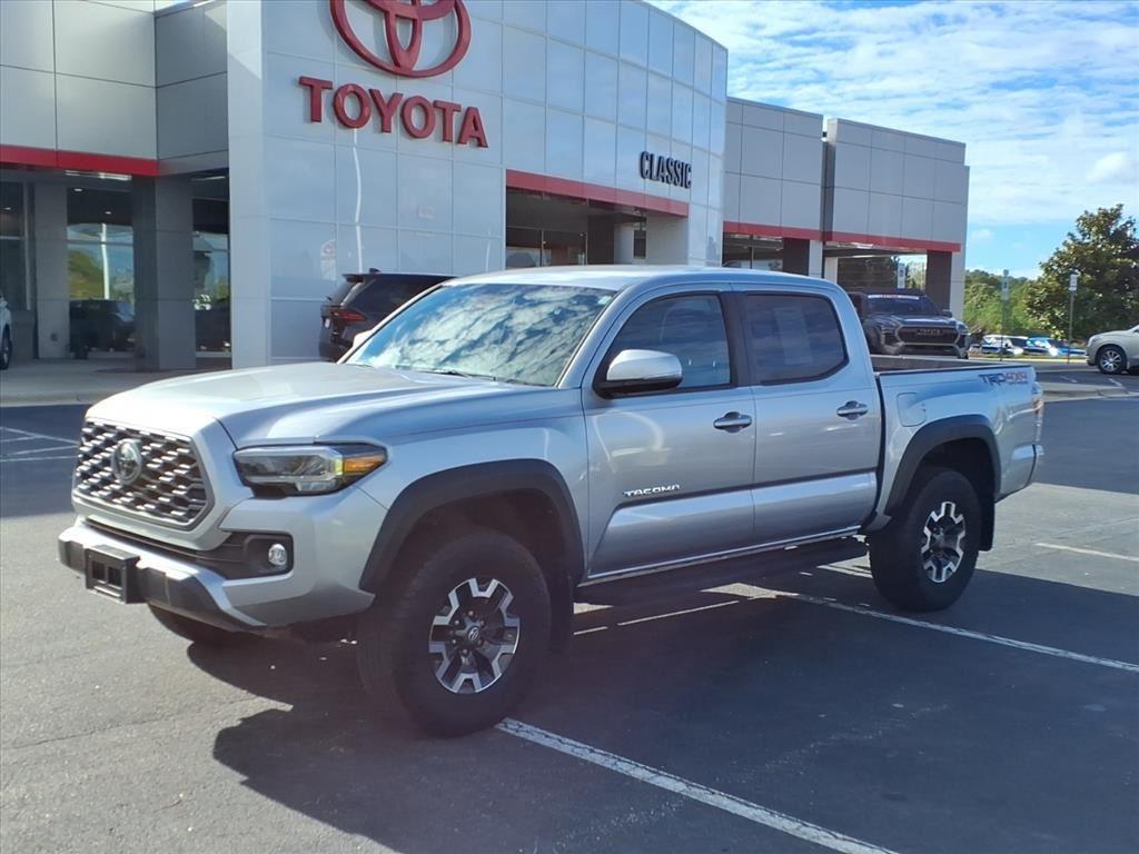 2022 Toyota Tacoma TRD Off Road's photo