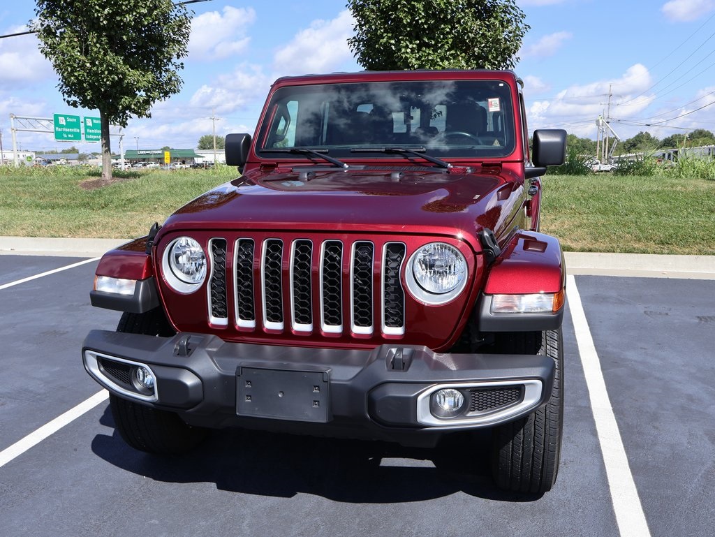 2022 Jeep Gladiator Overland photo 2