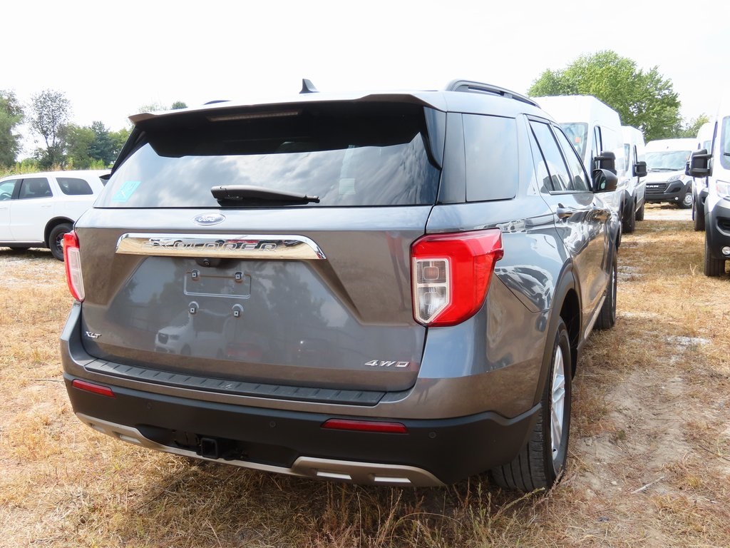 2022 Ford Explorer XLT photo 5