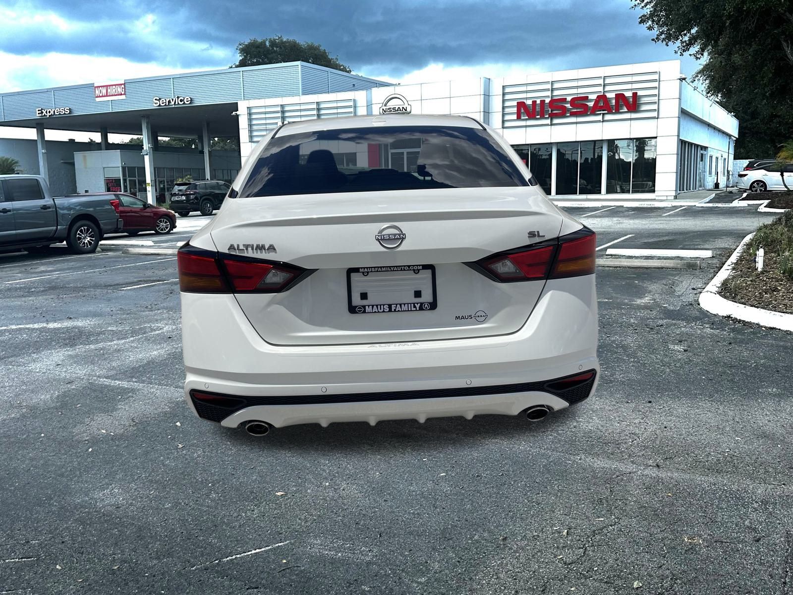 2025 Nissan Altima 2.5 SL photo 4