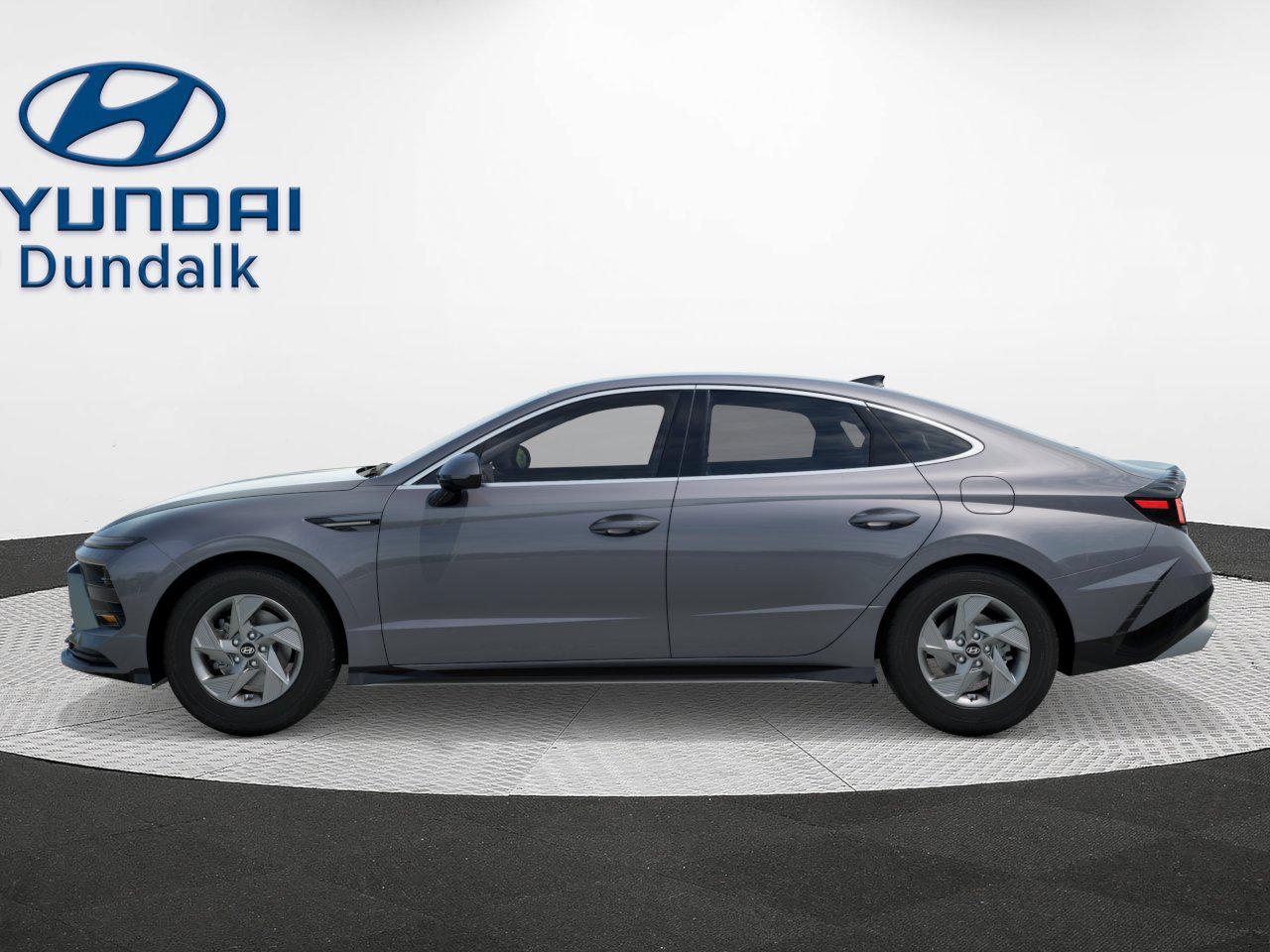 2026 Hyundai Sonata SE photo 2
