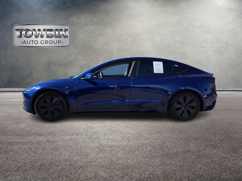 2024 Tesla Model 3 photo 7