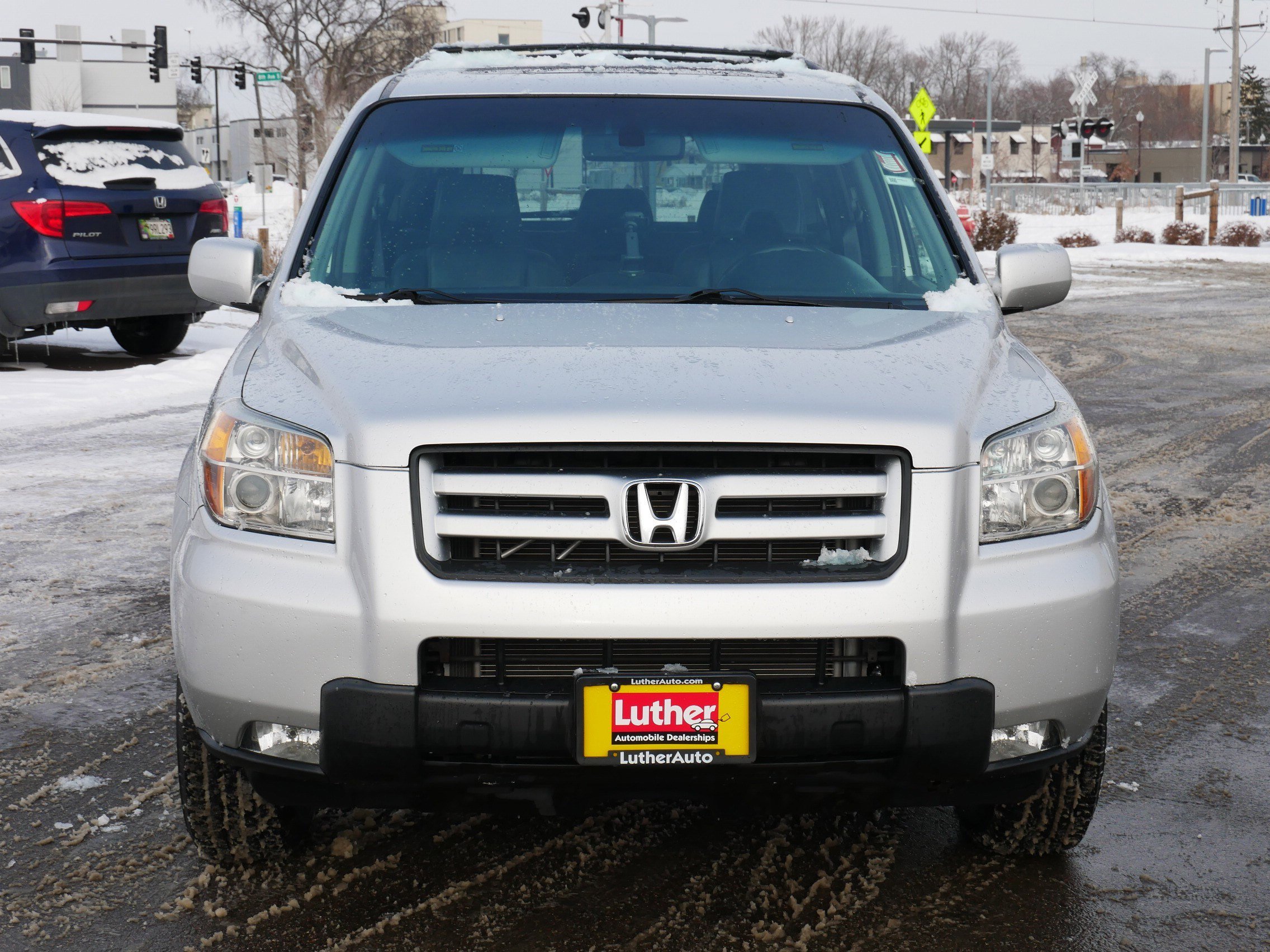 Used 2006 Honda Pilot EX with VIN 5FNYF185X6B017373 for sale in Hopkins, Minnesota