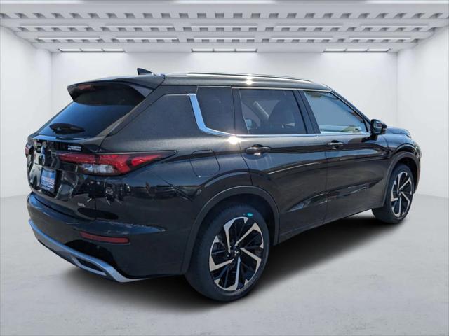 2024 Mitsubishi Outlander SEL 2.5 photo 3