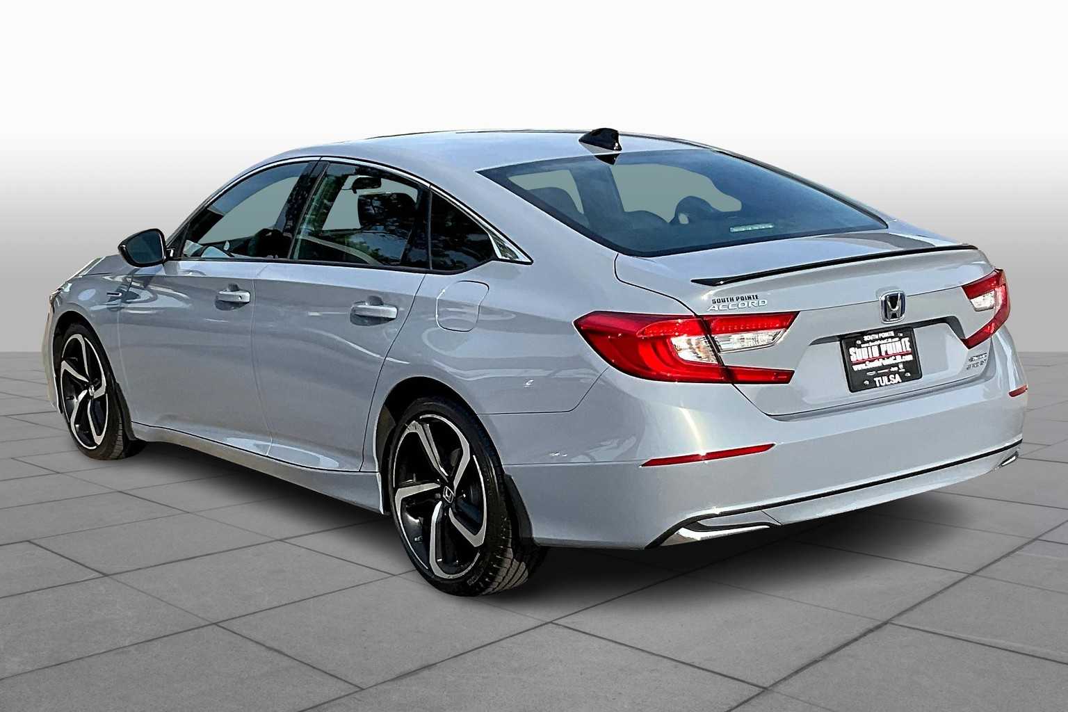 2022 Honda Accord Hybrid Sport photo 11