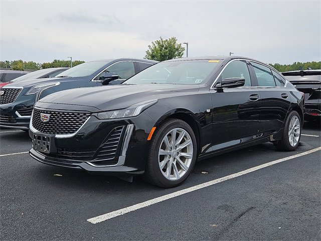 2023 Cadillac CT5 Luxury photo 2