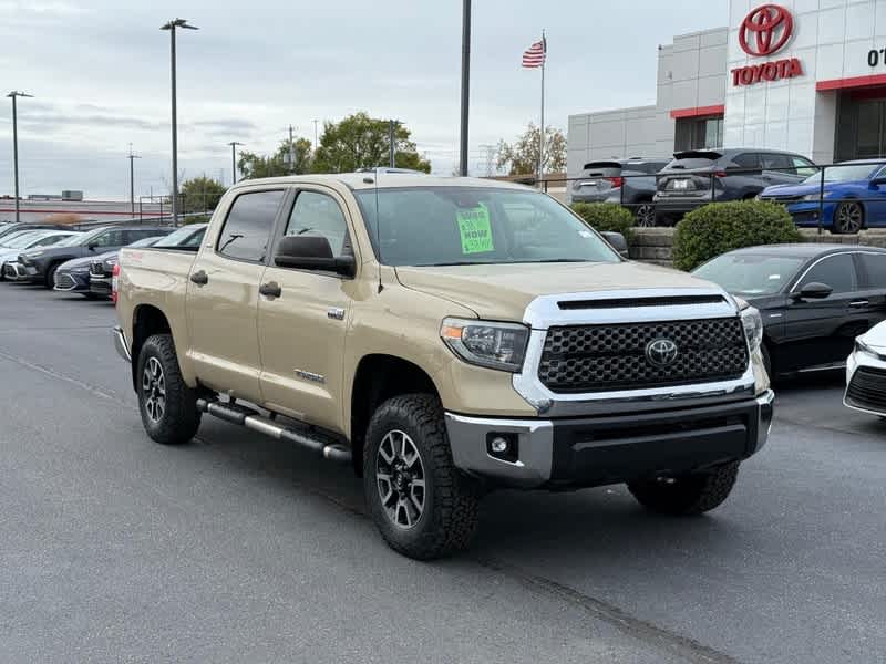 2018 Toyota Tundra SR5's photo