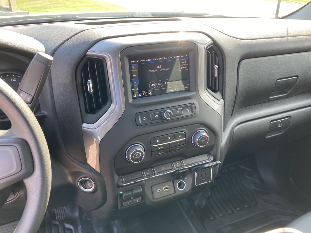 2024 Chevrolet Silverado 3500HD Work Truck photo 2