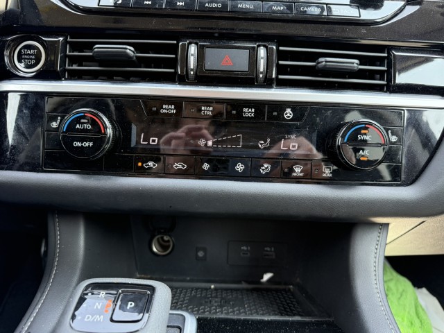2024 Nissan Pathfinder SL photo 20