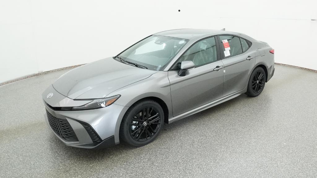 2026 Toyota Camry SE's photo