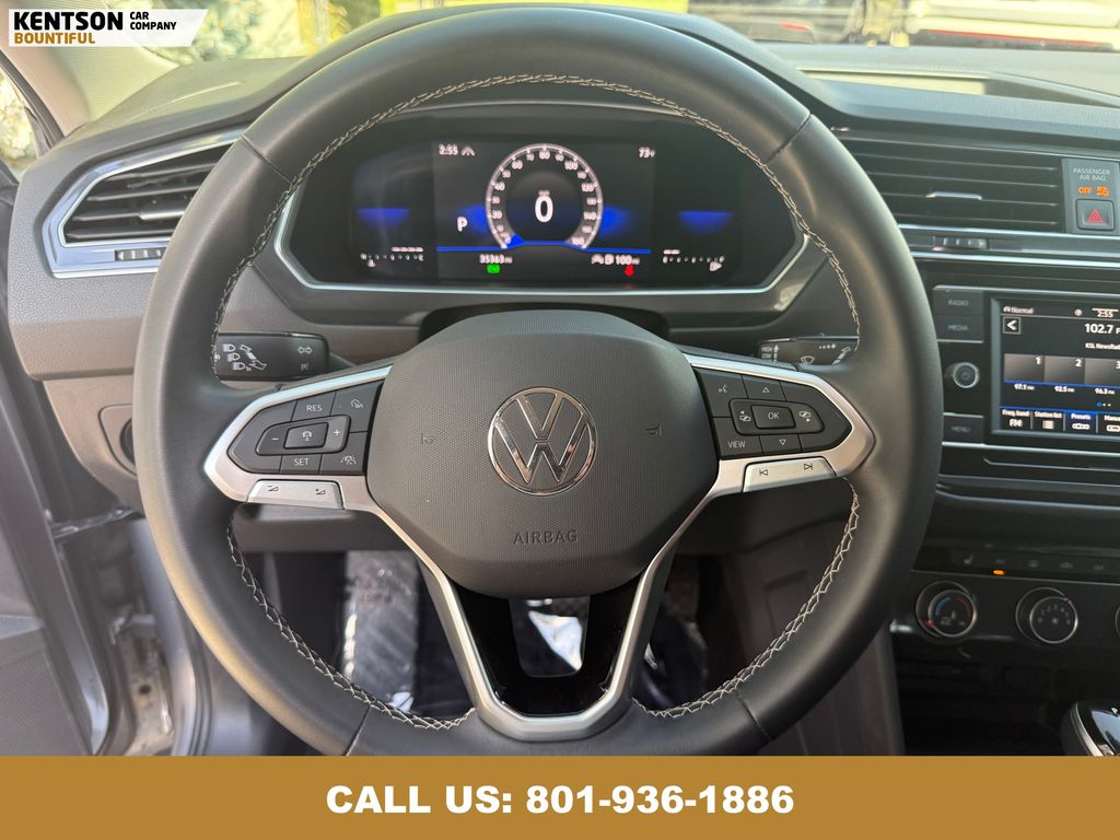 2023 Volkswagen Tiguan S photo 16