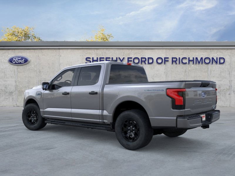 2025 Ford F-150 Lightning XLT photo 3
