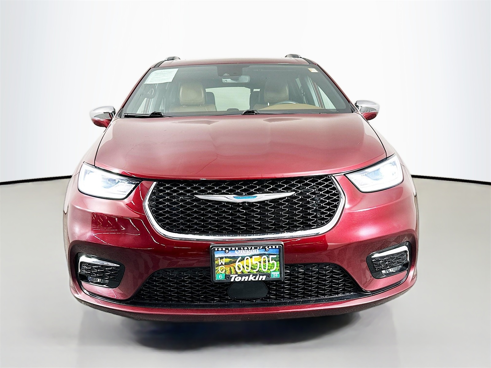 2021 Chrysler Pacifica Hybrid Limited photo 2