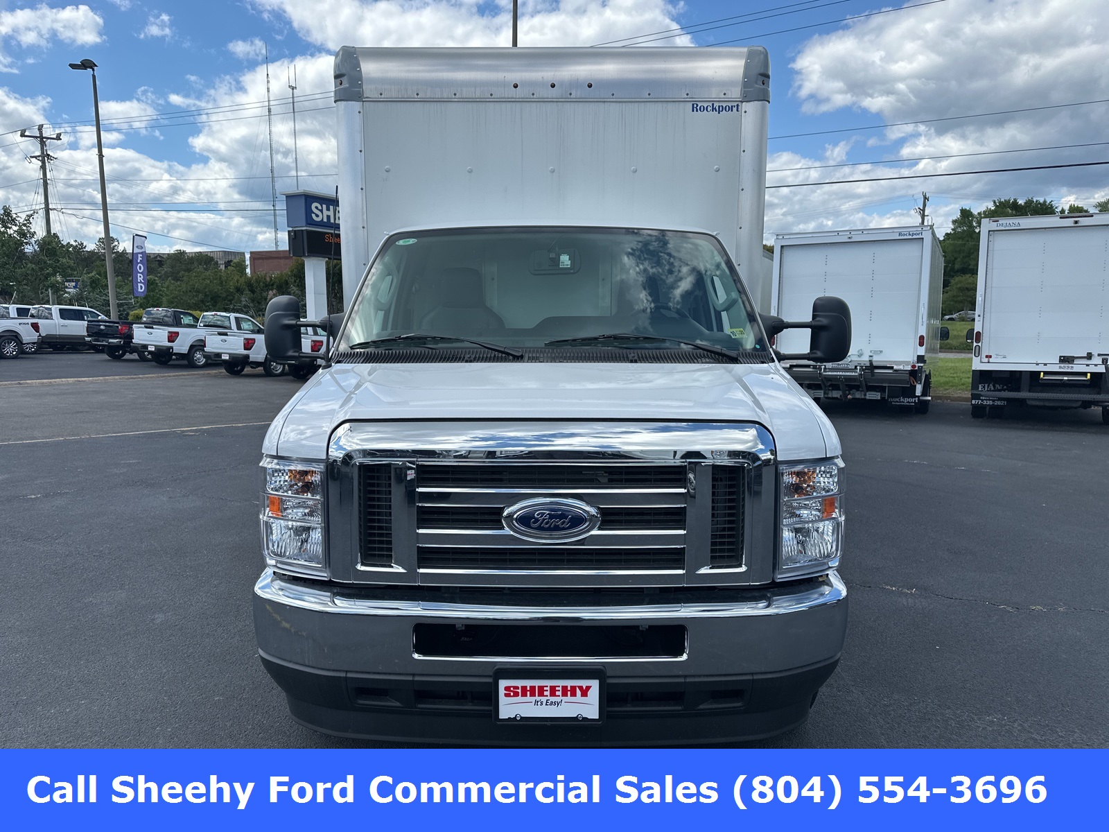 2025 Ford E-350 photo 3