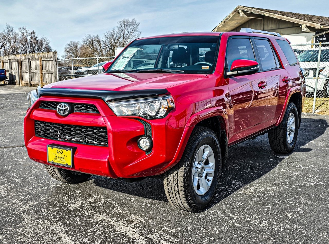 2017 Toyota 4Runner SR5 Premium's photo