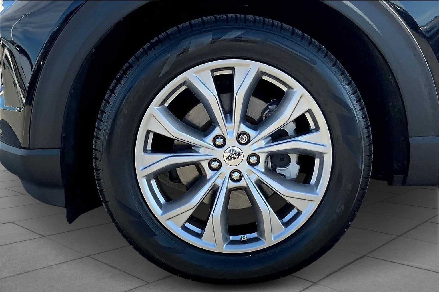 2021 Ford Explorer Limited photo 10