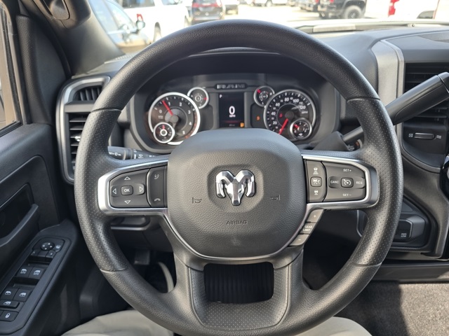 2025 Ram 2500 Tradesman photo 9