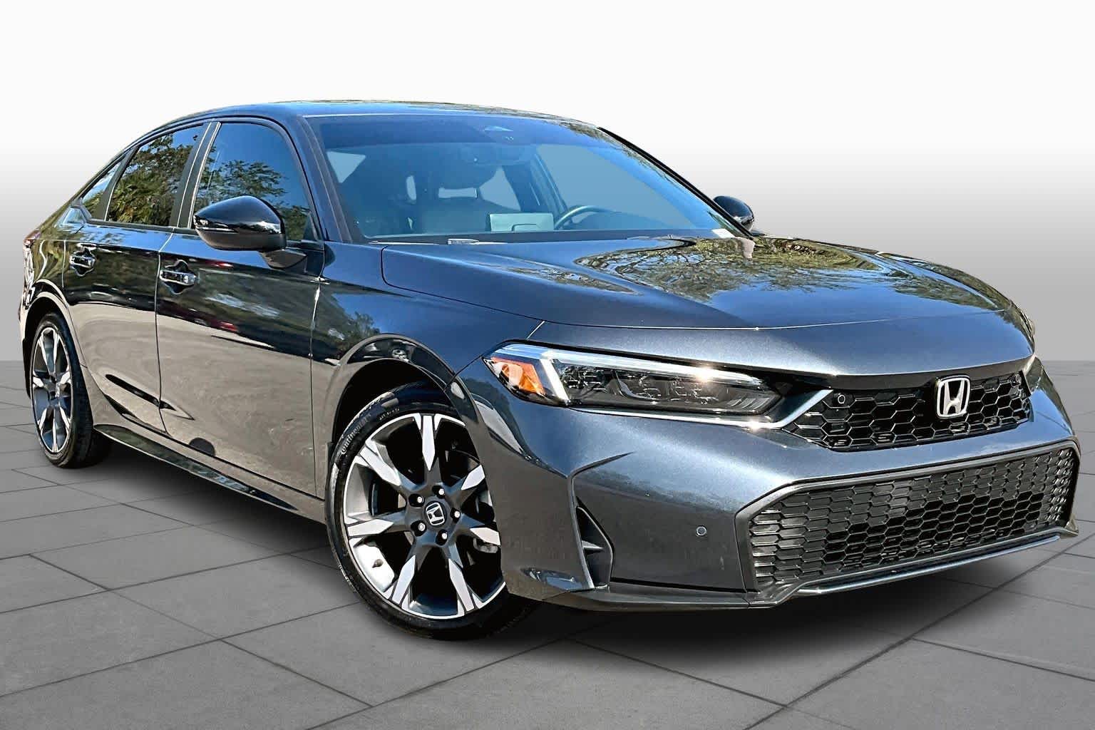 2025 Honda Civic Hybrid Sport Touring photo 2