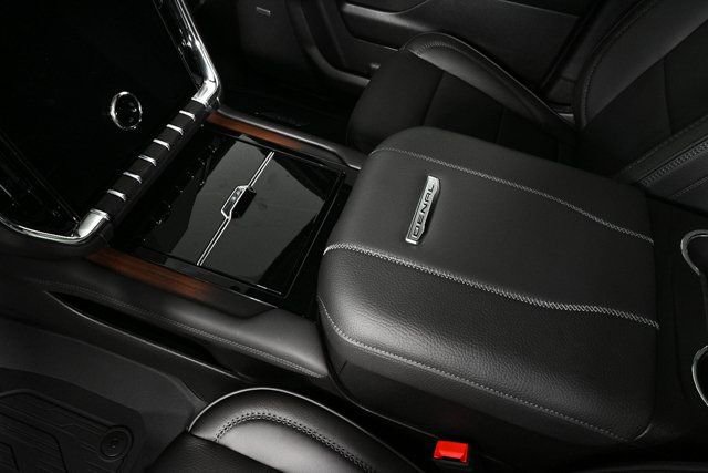 2026 Gmc Yukon XL Denali photo 15