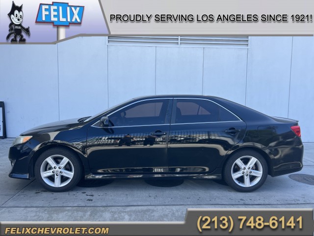 2014 Toyota Camry SE