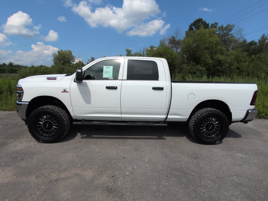 2025 Ram 3500 Tradesman photo 8