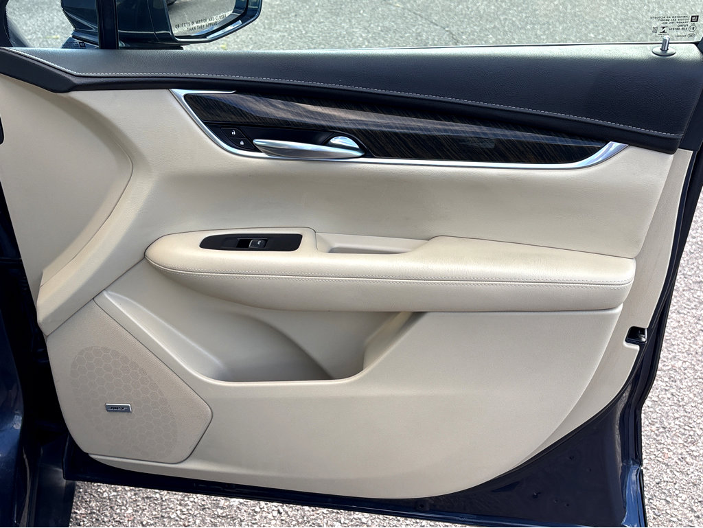 2018 Cadillac XT5 Base photo 11