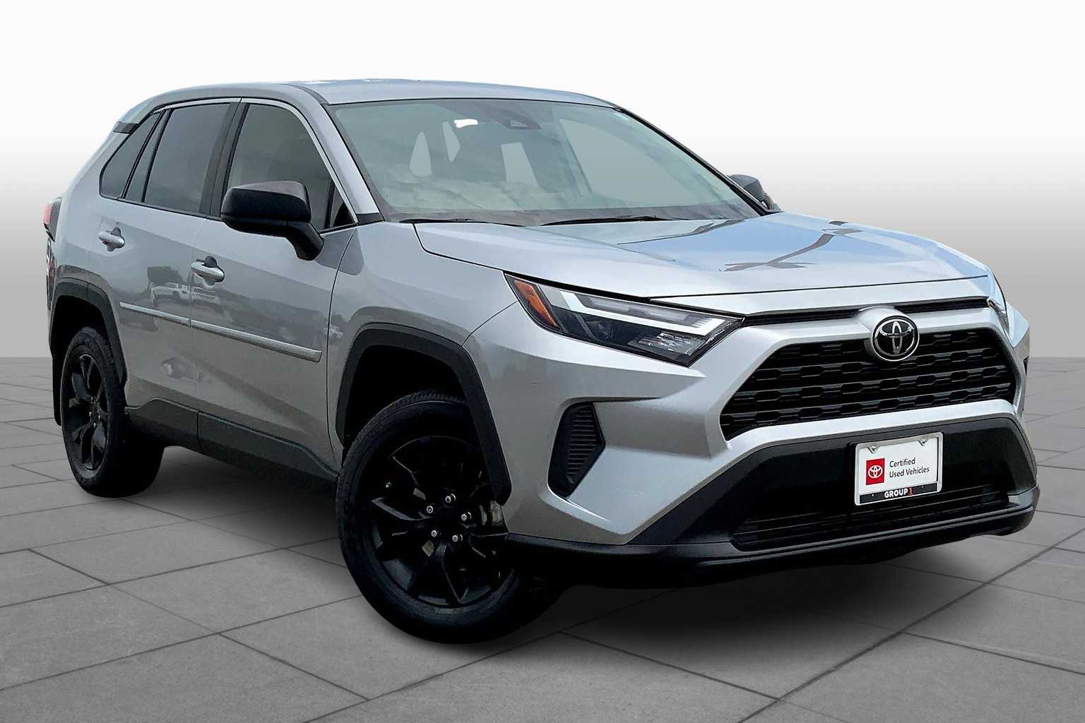 Used 2023 Toyota RAV4 LE with VIN 2T3H1RFV6PC251099 for sale in Northfield, Minnesota