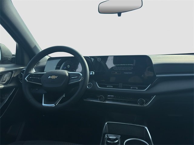 2026 Chevrolet Equinox LT photo 13