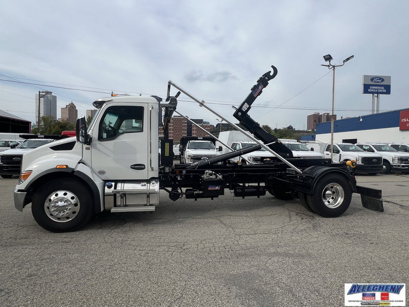 2025 Kenworth T280 photo 2