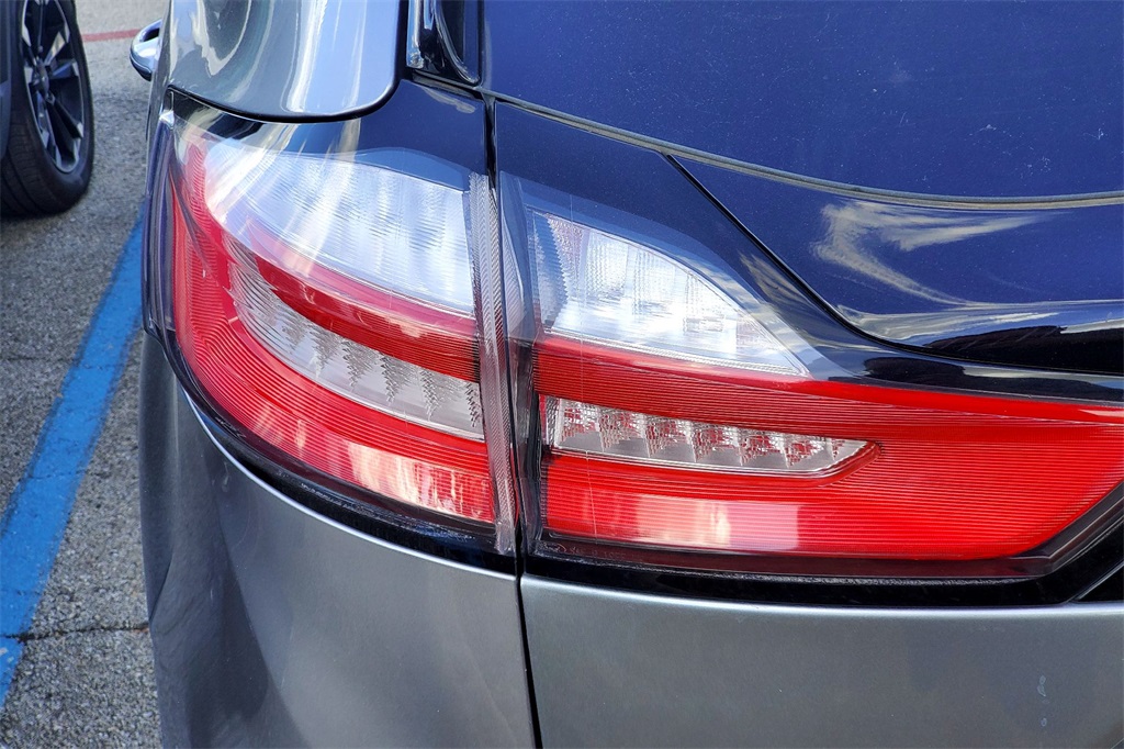 2024 Ford Edge SEL photo 4