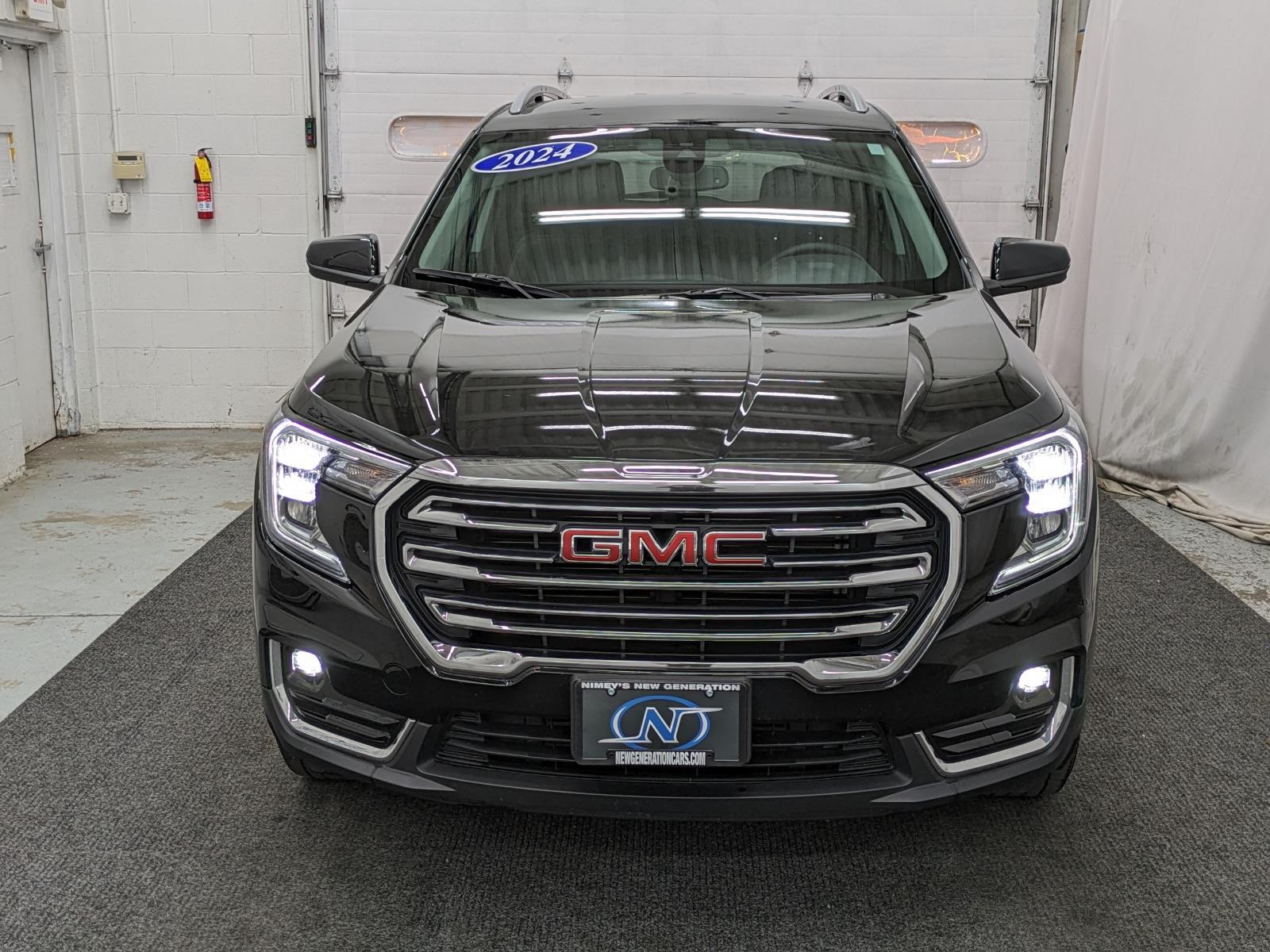 2024 Gmc Terrain SLT photo 12