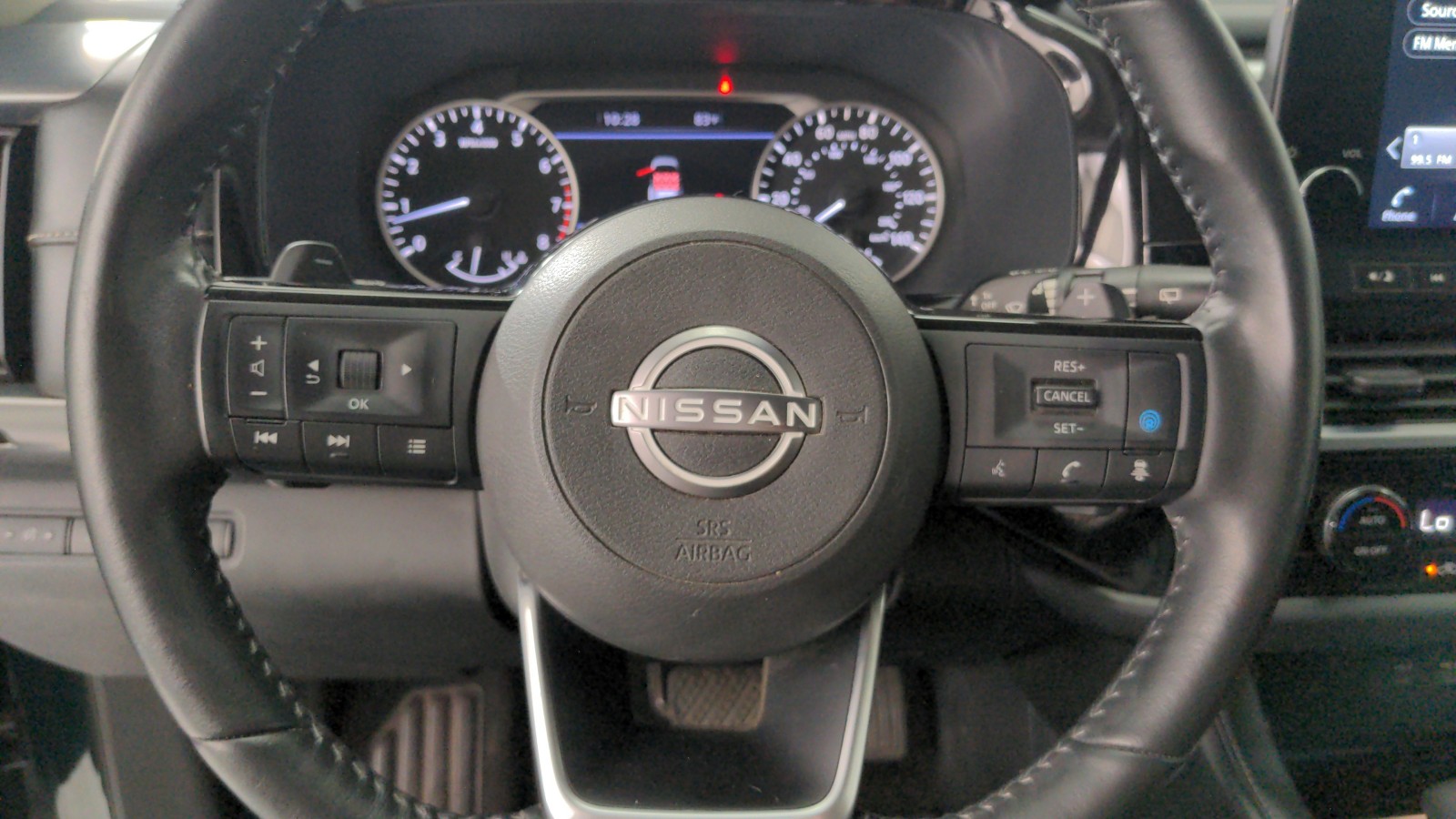 Used 2023 Obsidian Green Pearl Nissan SL image 16