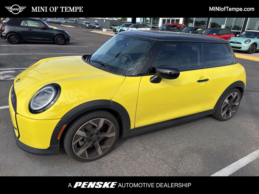 2025 MINI Hardtop 2 Door S's photo