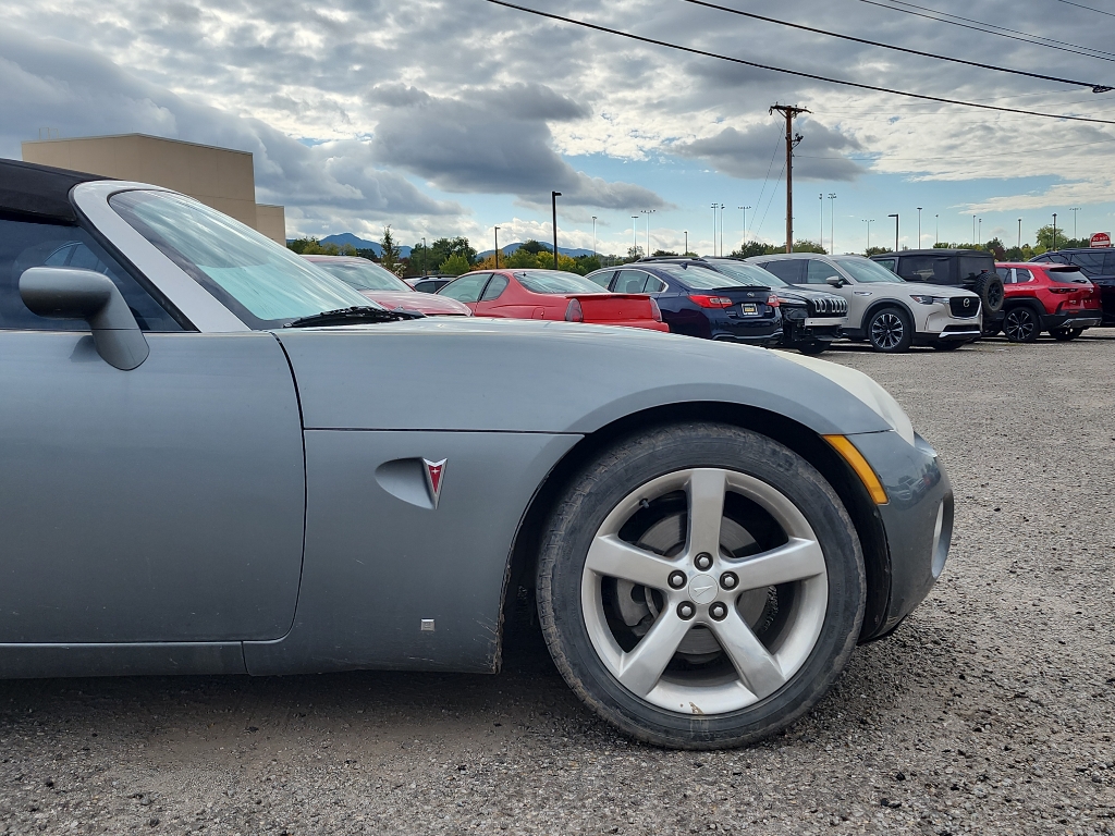 2007 Pontiac Solstice Base photo 4