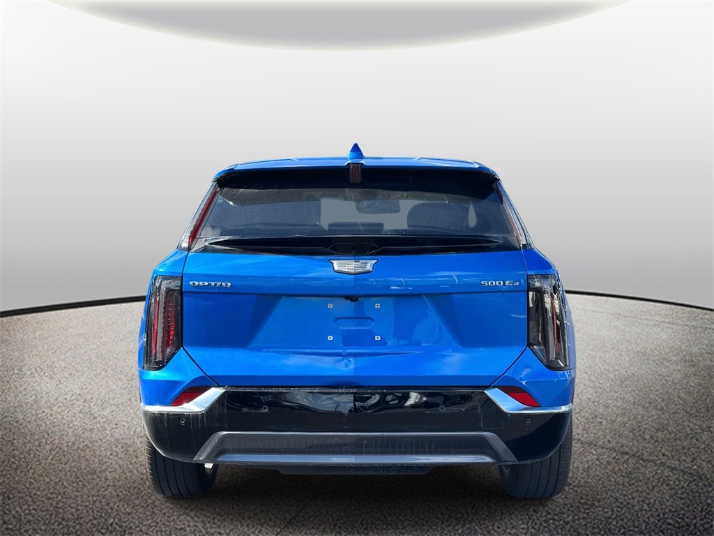 2025 Cadillac Optiq Luxury photo 3