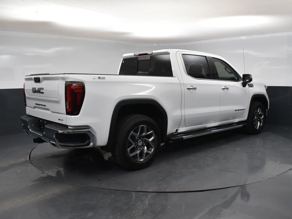 2026 Gmc Sierra 1500 SLT photo 2
