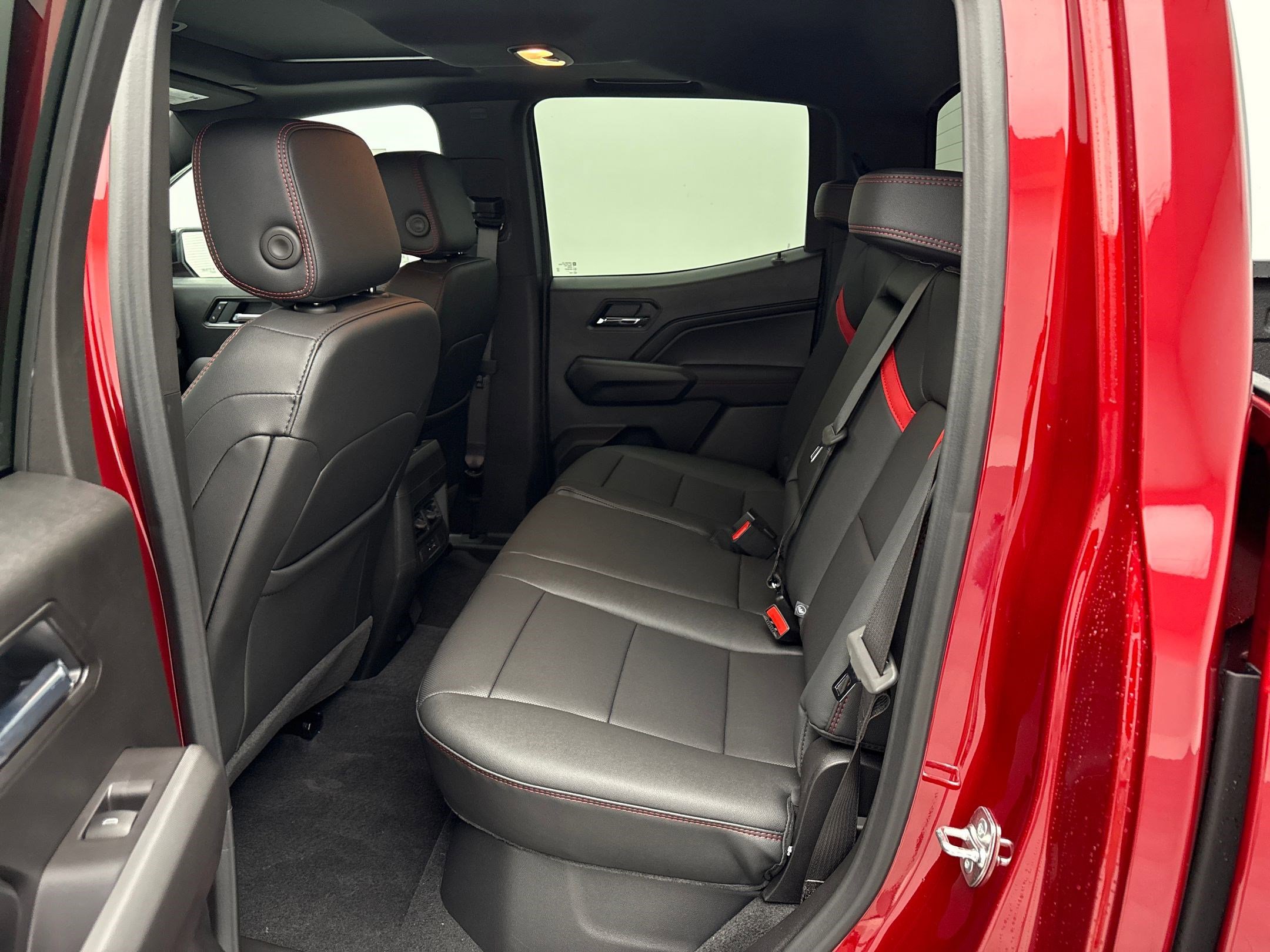 2026 Chevrolet Colorado Z71 photo 14