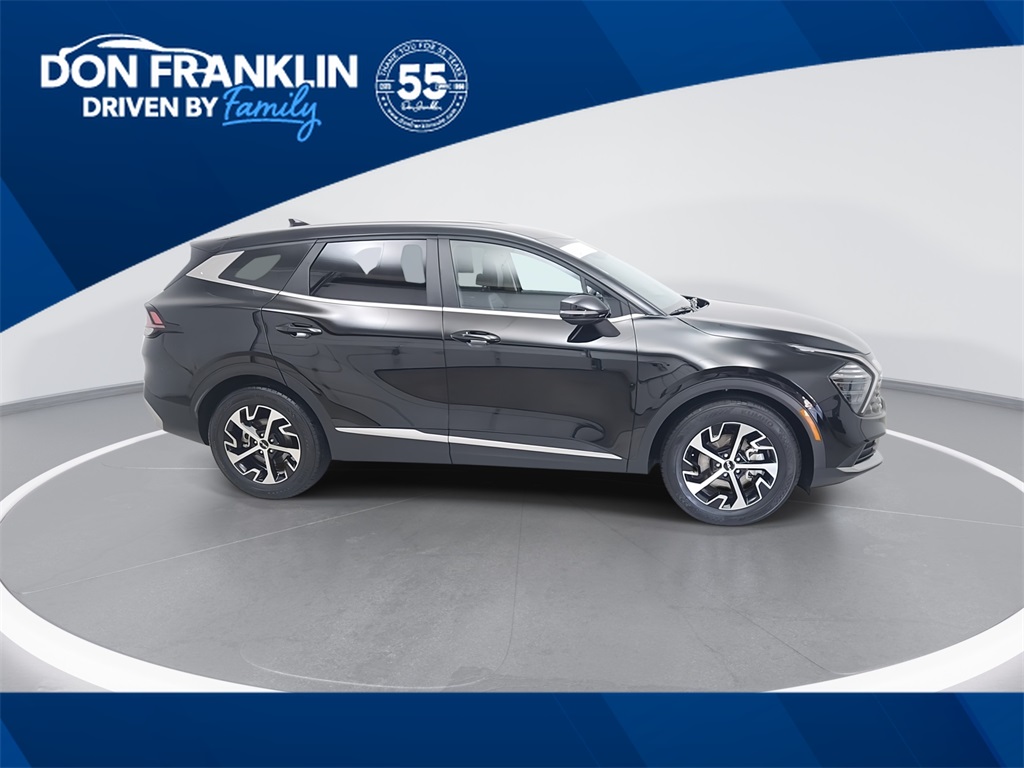 2025 Kia Sportage EX's photo