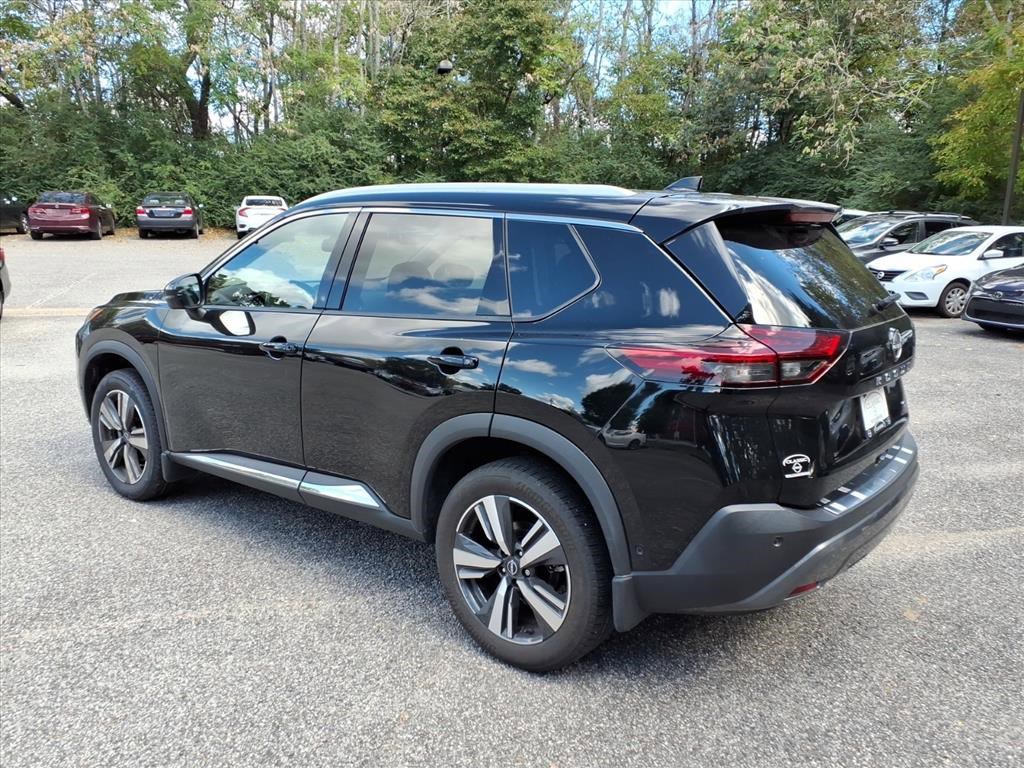 2023 Nissan Rogue SL photo 4